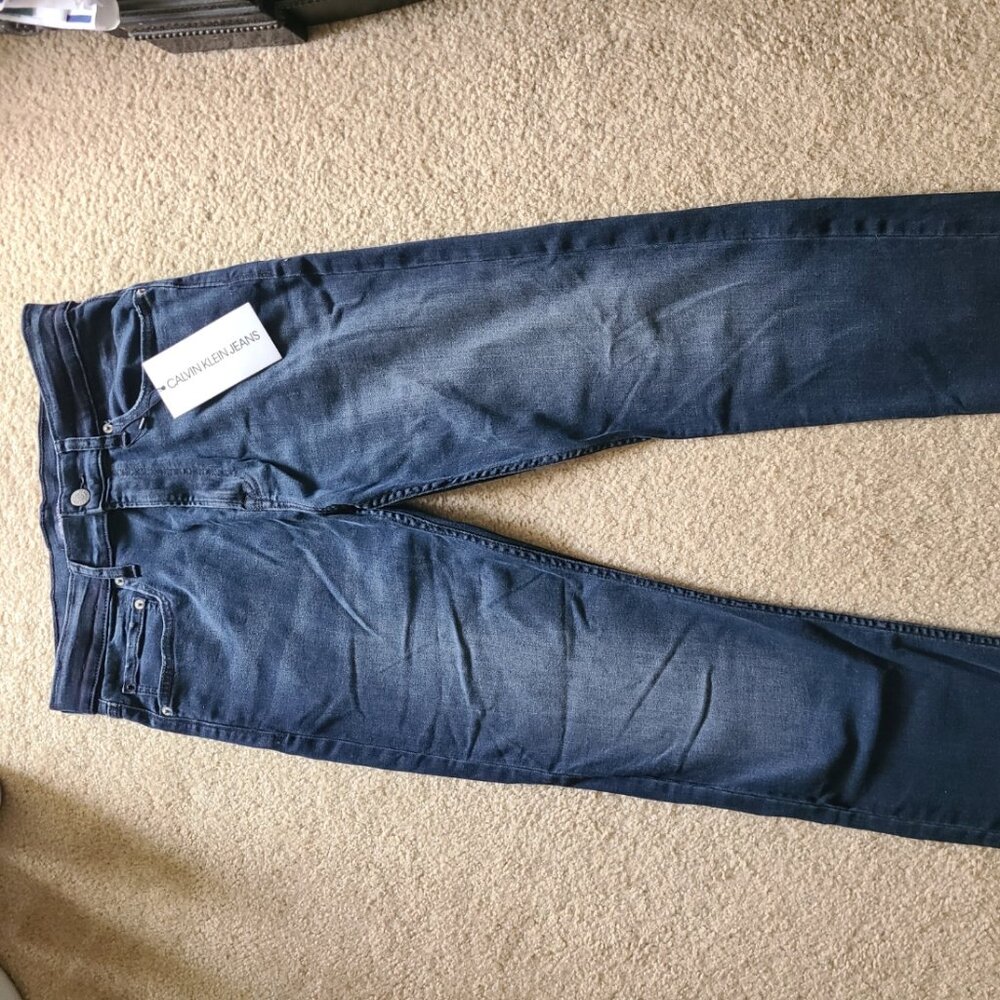 NEW! Men's Calvin Klein straight-leg jeans (W31/L32)